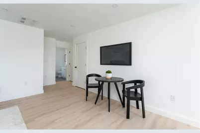 7 Kenoza #201, Haverhill, MA 01830 - Photo 9