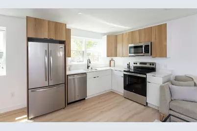 7 Kenoza #101, Haverhill, MA 01830 - Photo 3