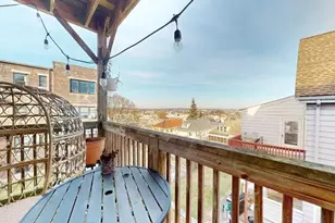 12 Braemore Rd, Medford, MA 02155 - Photo 5