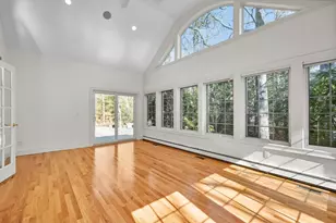 10 Wintergreen Ln, Sandwich, MA 02563 - Photo 13