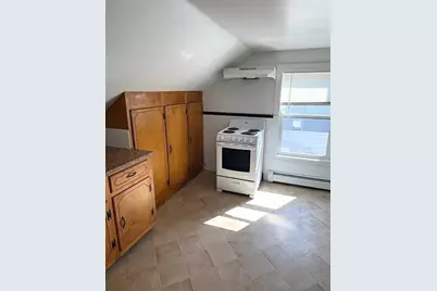 638 Locust #2, Fall River, MA 02720 - Photo 3