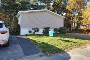 22 Medallion Rd, Holbrook, MA 02343 - Photo 33