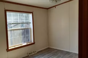 22 Medallion Rd, Holbrook, MA 02343 - Photo 15