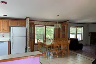 22 Medallion Rd, Holbrook, MA 02343 - Photo 7