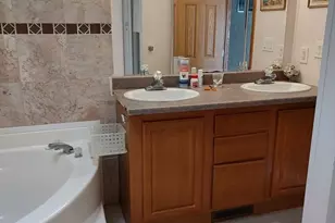 22 Medallion Rd, Holbrook, MA 02343 - Photo 21