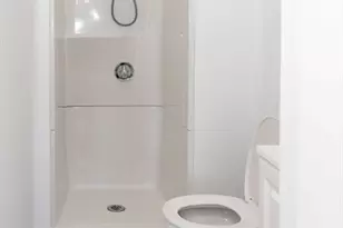 25 Columbia St, Worcester, MA 01604 - Photo 7