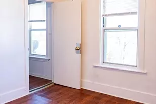 25 Columbia St, Worcester, MA 01604 - Photo 5