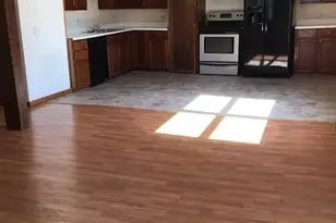 18 Lowell St, Pepperell, MA 01463 - Photo 3