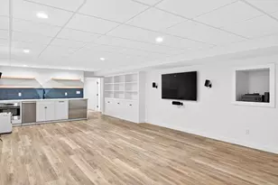 37 Katelyn Hills Dr, Falmouth, MA 02540 - Photo 15