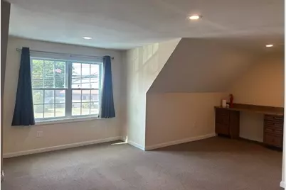 1393 Lakeview Avenue #2B, Dracut, MA 01826 - Photo 5