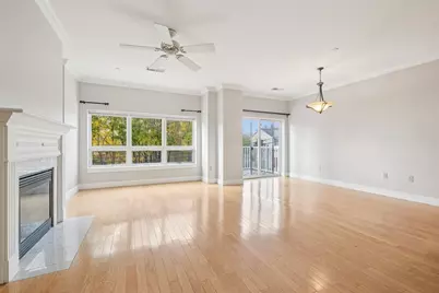 527 Pawtucket #207, Lowell, MA 01854 - Photo 3