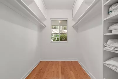 18 Chestnut Pl #18, Brookline, MA 02445 - Photo 11