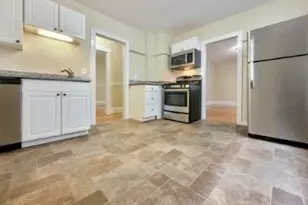 163-165 Hichborn St, Revere, MA 02151 - Photo 3