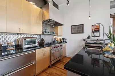 13-17 Willow St #206, Lynn, MA 01901 - Photo 3