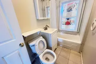 43 Kent St, Quincy, MA 02169 - Photo 5