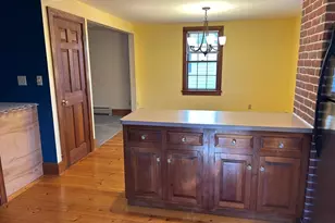 33 Woodland St, Newburyport, MA 01950 - Photo 7