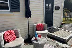 33 Woodland St, Newburyport, MA 01950 - Photo 11