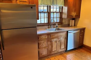 33 Woodland St, Newburyport, MA 01950 - Photo 5