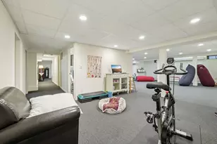 93 Newton N, Worcester, MA 01609 - Photo 29