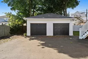 29 St Andrew Rd, Boston, MA 02128 - Photo 23