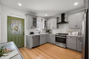 29 St Andrew Rd, Boston, MA 02128 - Photo 3