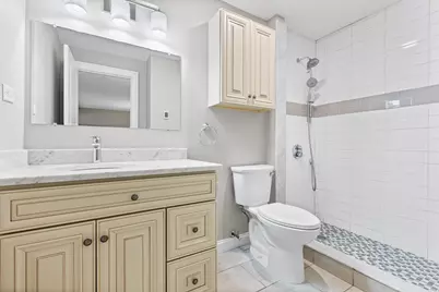 10 Roberts St #14, Somerville, MA 02145 - Photo 3