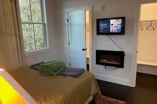 19 Suffolk St, Chelsea, MA 02150 - Photo 5