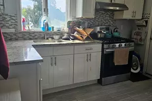 30 Clifton Ave, Lynn, MA 01902 - Photo 7