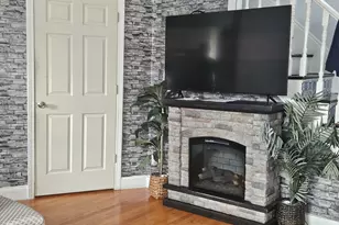 30 Clifton Ave, Lynn, MA 01902 - Photo 19