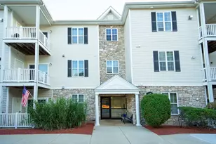 19 Hampshire Rd, Methuen, MA 01844 - Photo 3