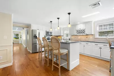 8 Raymond Way, Ashland, MA 01721 - Photo 11