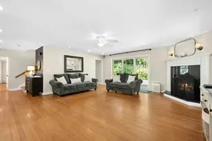 8 Raymond Way, Ashland, MA 01721 - Photo 3