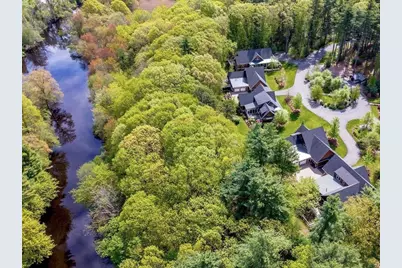 37 Cottage Cir, Dedham, MA 02026 - Photo 21