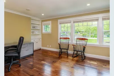 37 Cottage Cir, Dedham, MA 02026 - Photo 11