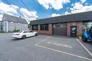 52 Baldwin St, West Springfield, MA 01089 - Photo 1