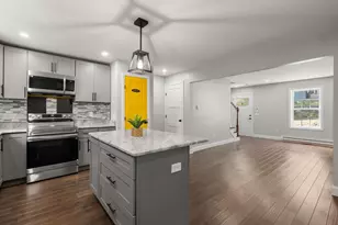 36 Summit St, Orange, MA 01364 - Photo 7