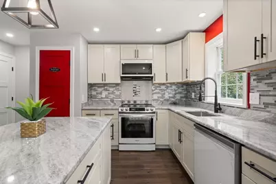 36 Summit  St #B, Orange, MA 01364 - Photo 3