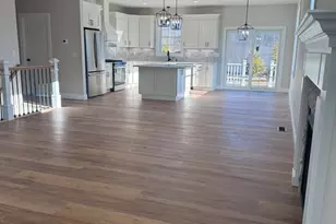 2 SKINNERWOODS Wy, South Hadley, MA 01075 - Photo 3