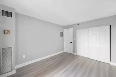 15 N Beacon St #401, Boston, MA 02134 - Photo 11