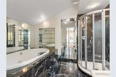 241 Perkins #D605, Boston, MA 02130 - Photo 9