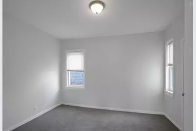 16 Dudley St, Haverhill, MA 01830 - Photo 15