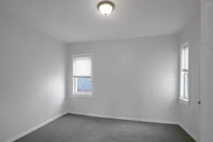 16 Dudley St, Haverhill, MA 01830 - Photo 15