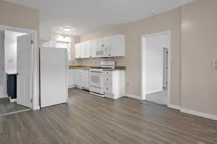 16 Dudley St, Haverhill, MA 01830 - Photo 7