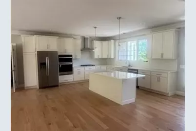 319 Ventura Street, Ludlow, MA 01056 - Photo 5