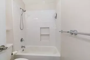 364 Sumner St, Boston, MA 02128 - Photo 19