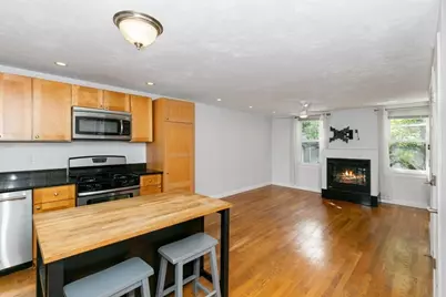 364 Sumner St #2, Boston, MA 02128 - Photo 11