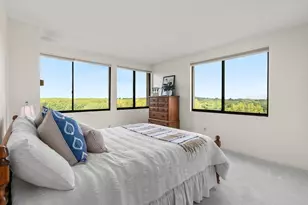 250 Hammond Pond Parkway, Newton, MA 02467 - Photo 15