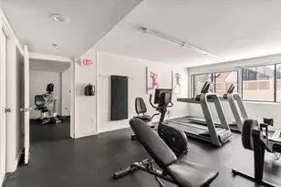 250 Hammond Pond Parkway, Newton, MA 02467 - Photo 25