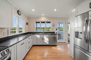 43 Pond View Cir, Plymouth, MA 02360 - Photo 11