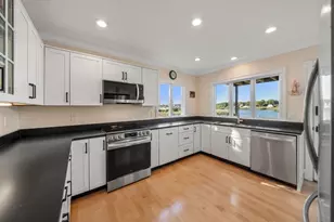 43 Pond View Cir, Plymouth, MA 02360 - Photo 7